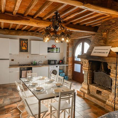 Vacation Home Tuscany Filettole 2 Eksteriør bilde